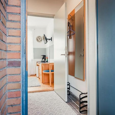 Stral-Sund Apartment ชตราลซุนด์ ภายนอก รูปภาพ